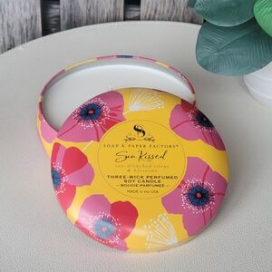 Soap & Paper Factory Sun Kissed Candle - Yellow and Pink